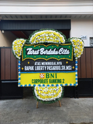 Papan Bunga Duka di Kaubun